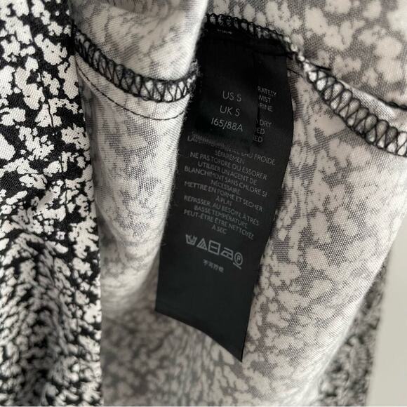 Free People Dancing in the Dark dress size small open back black and white - Picture 8 of 8